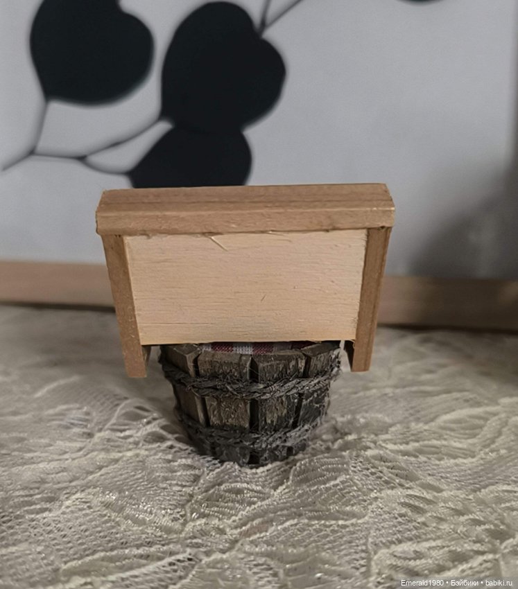 Корзина-витрина для кукольного дома (фото 5)