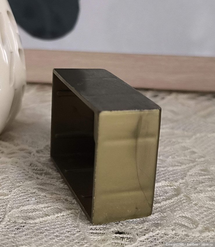 Радиоприемник для кукольного дома (фото 2)