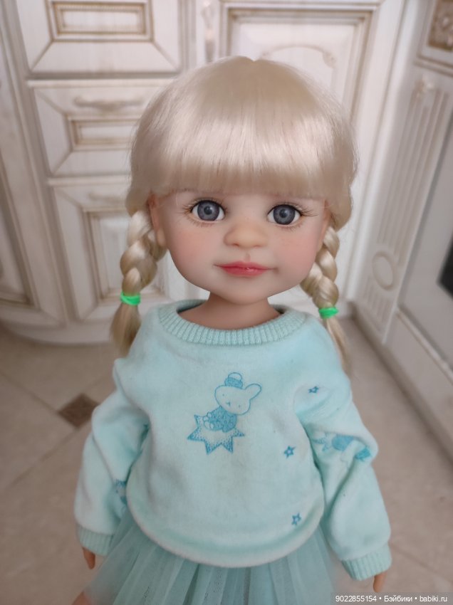 Продам очень красивый паричок из локонов козочки размер 8-9 (фото 7)