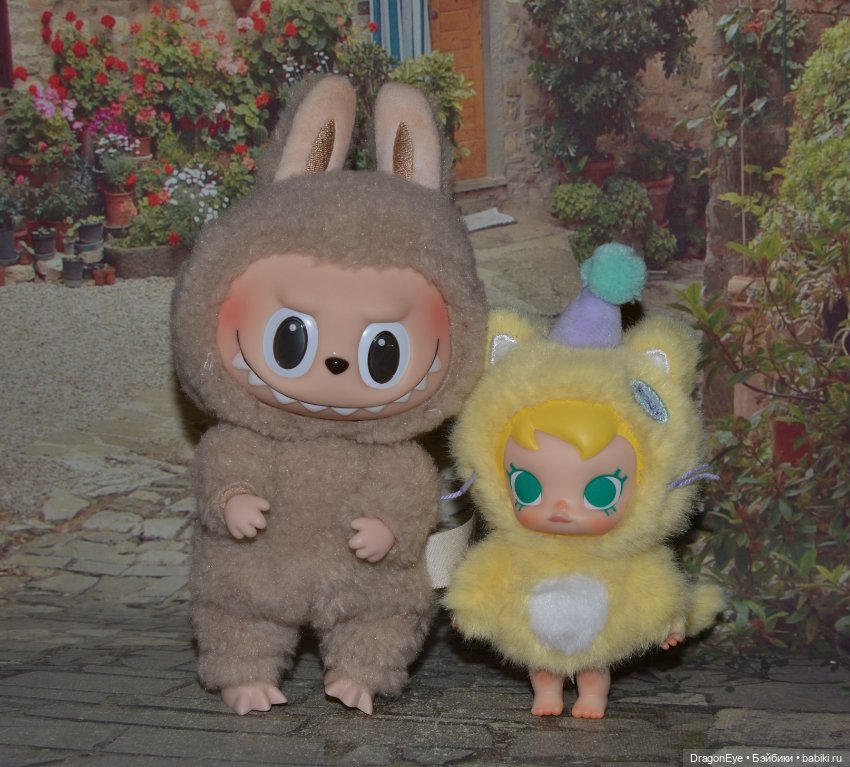 Popmart Baby Molly Pocket Friends №1 (фото 2)