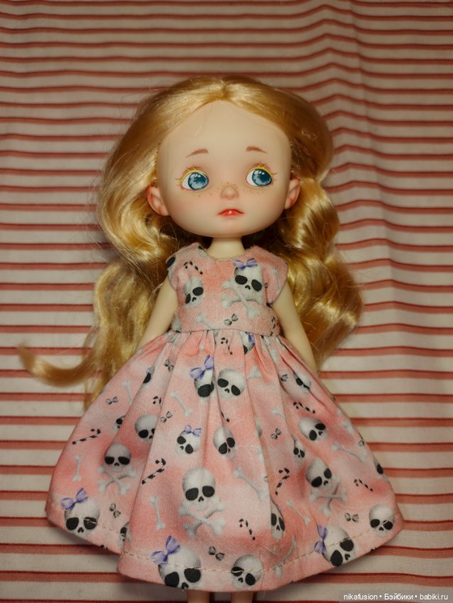 Платье на куклу Сяоми Монст, мини Паоло (фото 3)