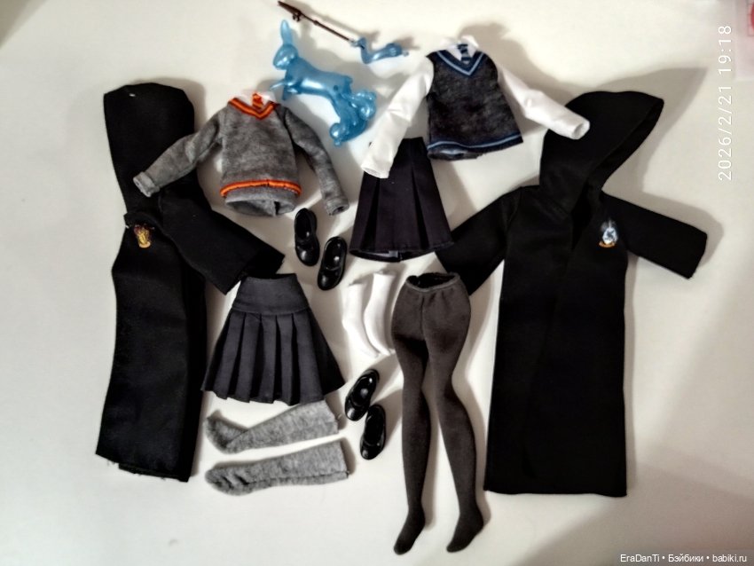 Две редкие Джойс на телах подростков