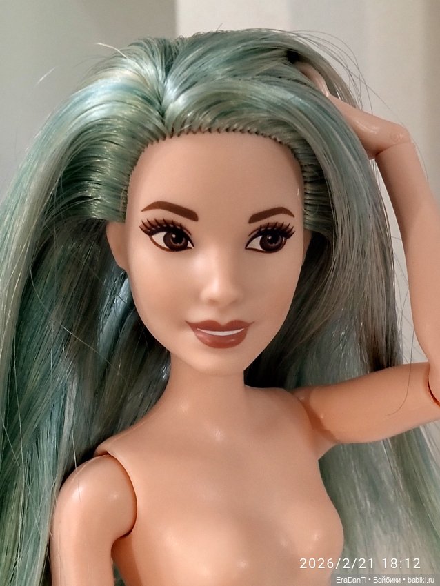 Две редкие Джойс на телах подростков (фото 9)