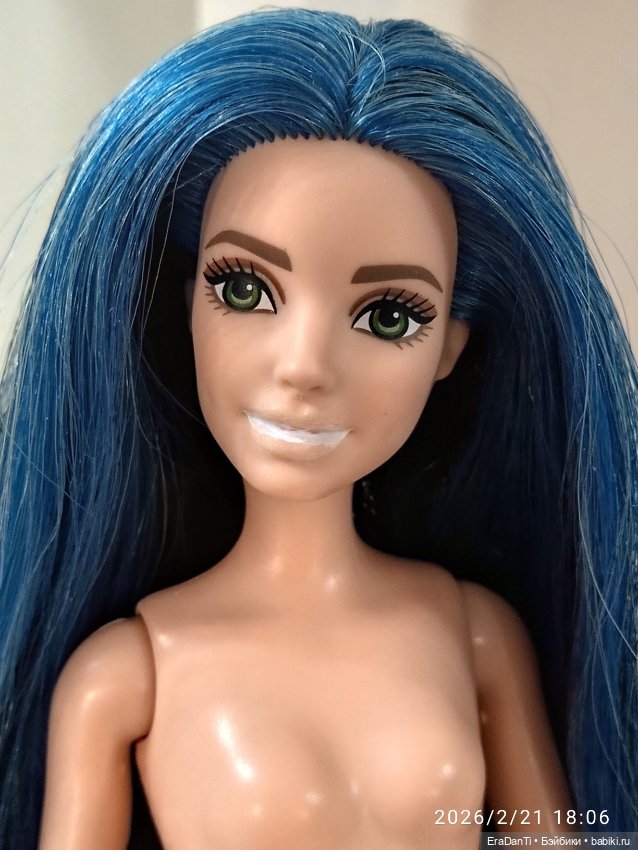 Две редкие Джойс на телах подростков (фото 3)