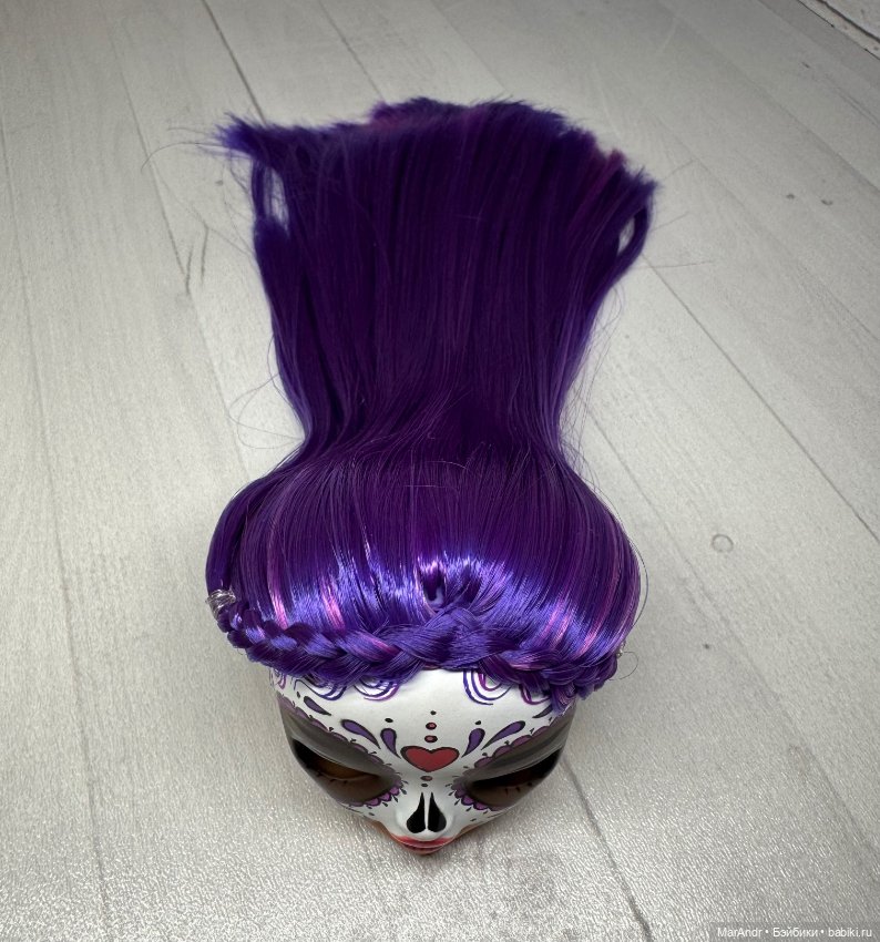 Голова Rainbow High Мария Гарсия