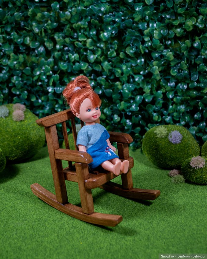 Кресло-качалка №2 для кукол 1:12 (пижамные принцессы, бжд,блайнд боксы) (фото 2)