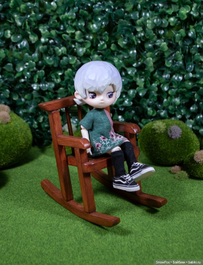 Кресло-качалка №1 для кукол 1:12 (пижамные принцессы, бжд,блайнд боксы) (фото 4)