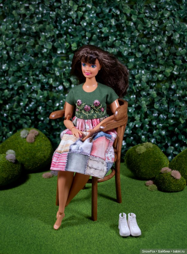 Деревянное кресло "Фиалка"(1) для кукол 1:6 (barbie,Integrity toys,momoko,bjd) (фото 3)