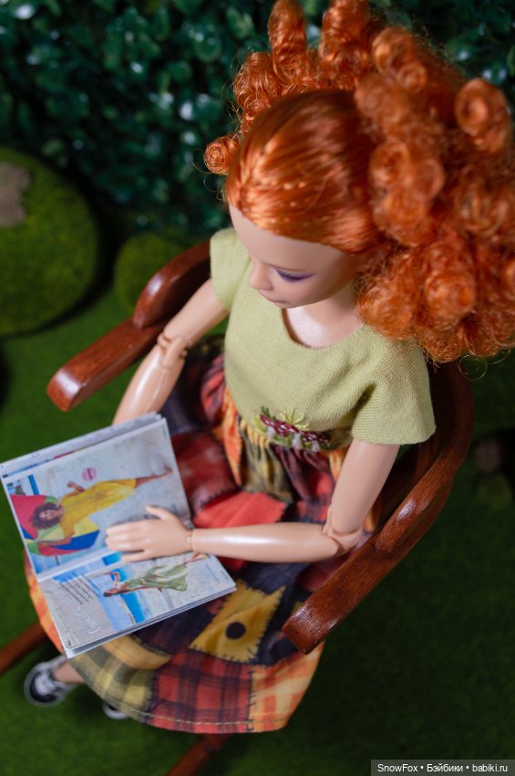 Кресло-качалка "Плющ" для кукол 1:6 (Barbie, Momoko,bjd) (фото 6)