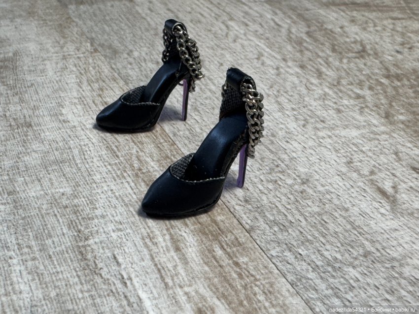 Частичный аутфит She Owns Everything Erin S. Integrity Toys