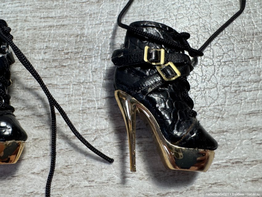 Украшения и обувь Voltage Erin S. Dressed Doll Integrity Toys (фото 6)