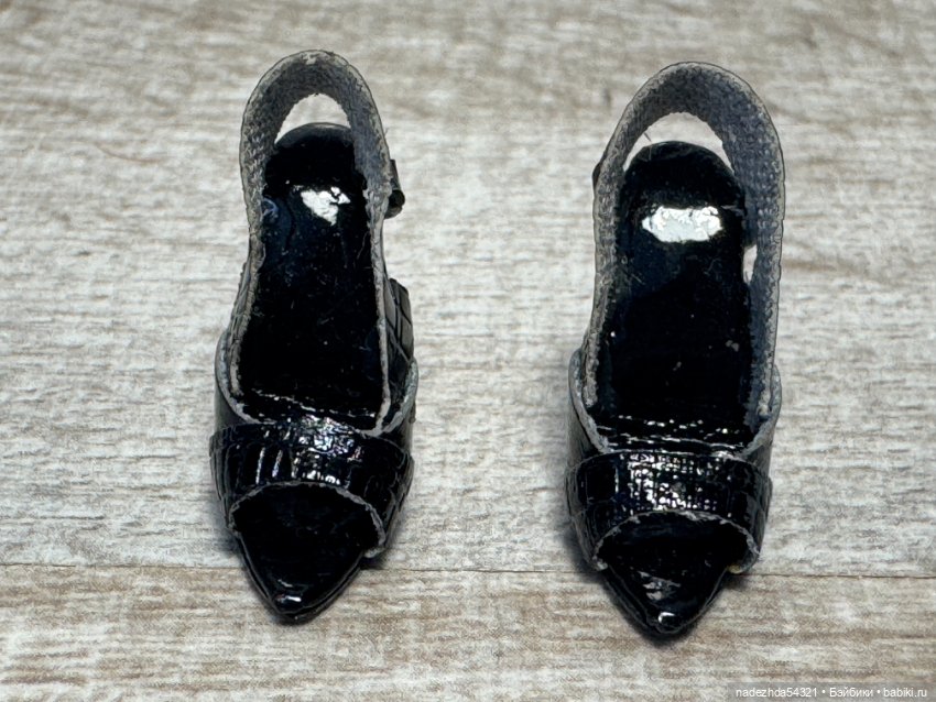 Украшения и обувь Chrome Noir Erin Salston Integrity Toys (фото 3)