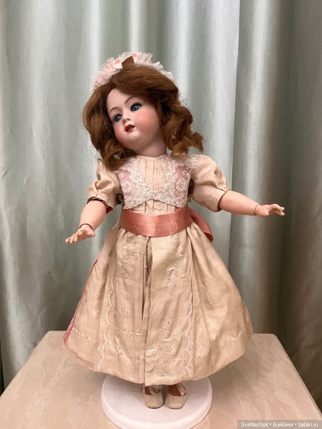 Щекастенькая задорная малышка , Характерный молд от Gerbruder Heubach 8192