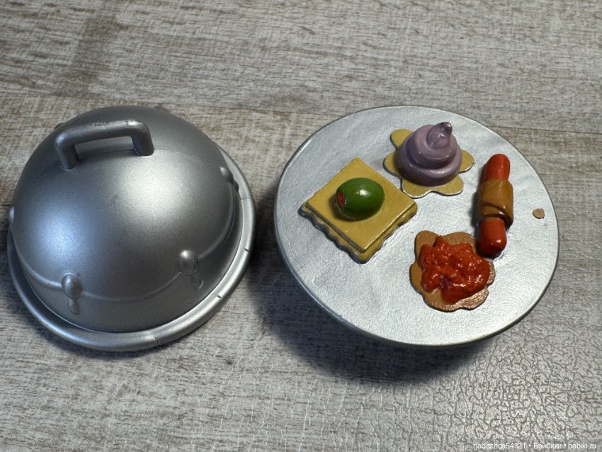 Аксессуары из игрового набора "Ужин с куклой Белль" — Красавица и Чудовище (фото 7)