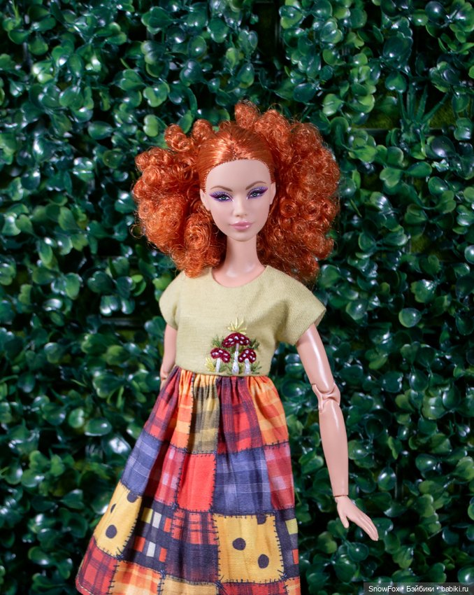 Платье "Мухоморы" с вышивкой для Barbie (стандарт,высокая),bjd