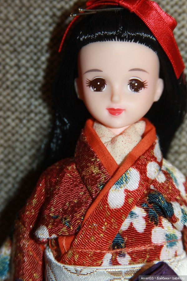 Винтажная мисс Дженни в японском выпускном костюме (фото 3)