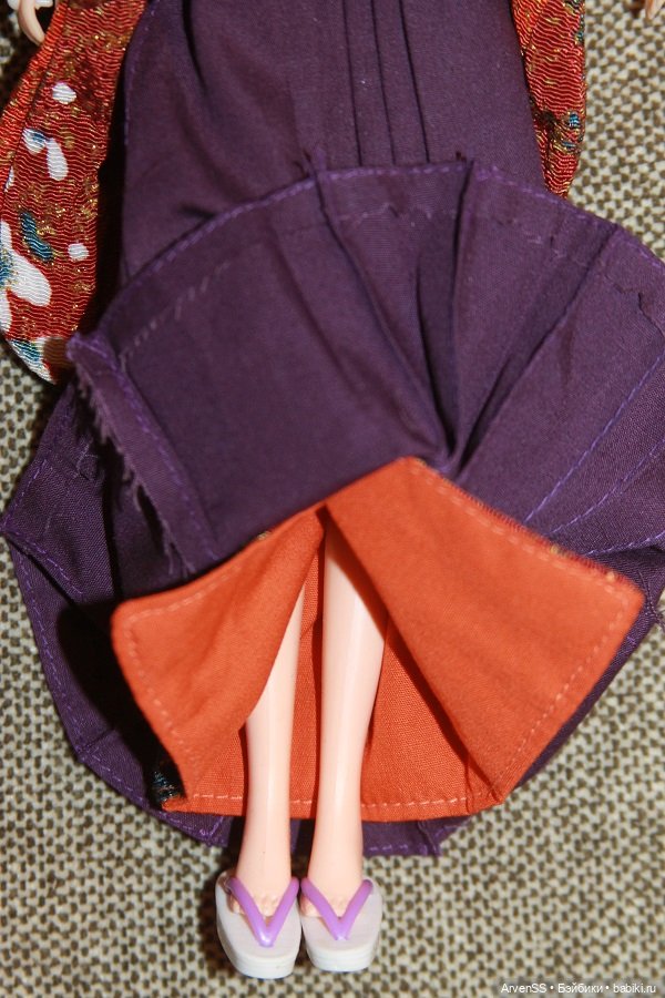 Винтажная мисс Дженни в японском выпускном костюме (фото 5)