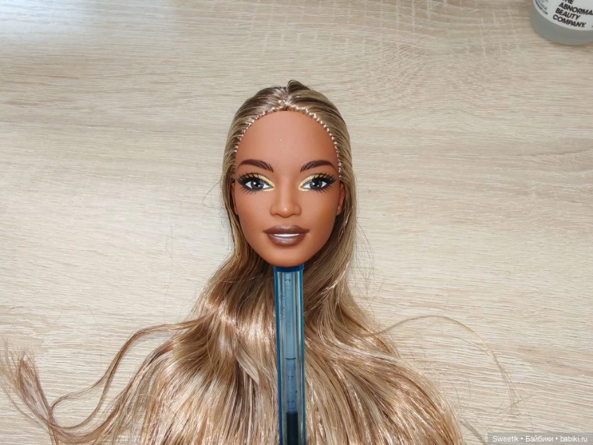Головы кукол из набора You create Barbie basics (фото 8)