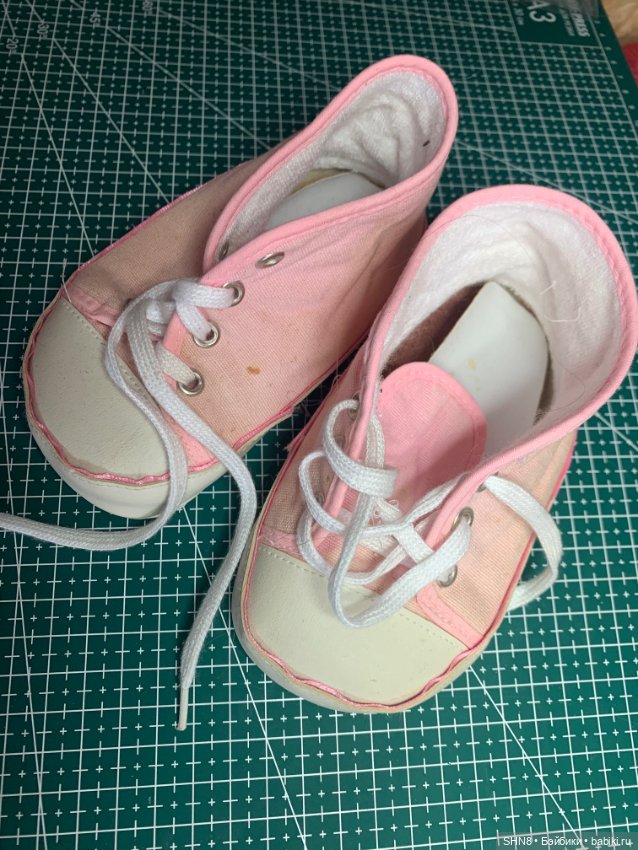 Кеды на большую куклу — Обувь для кукол