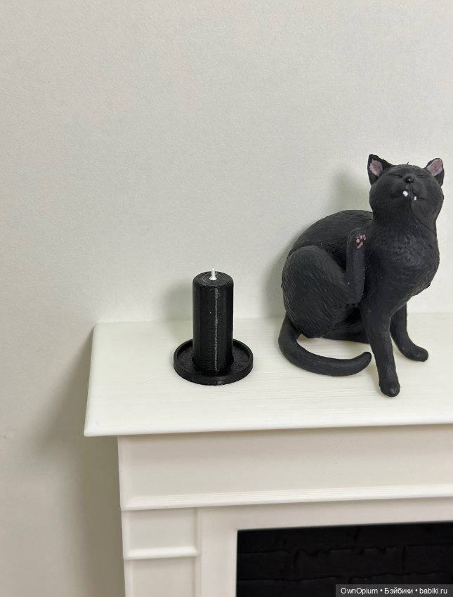 Свеча (черная) 1/6 — Миниатюра для кукол