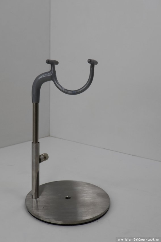 Подставка из нержавеющей стали для кукол 1/6