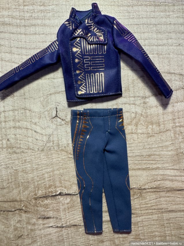 Частичный аутфит Кена Фиеро