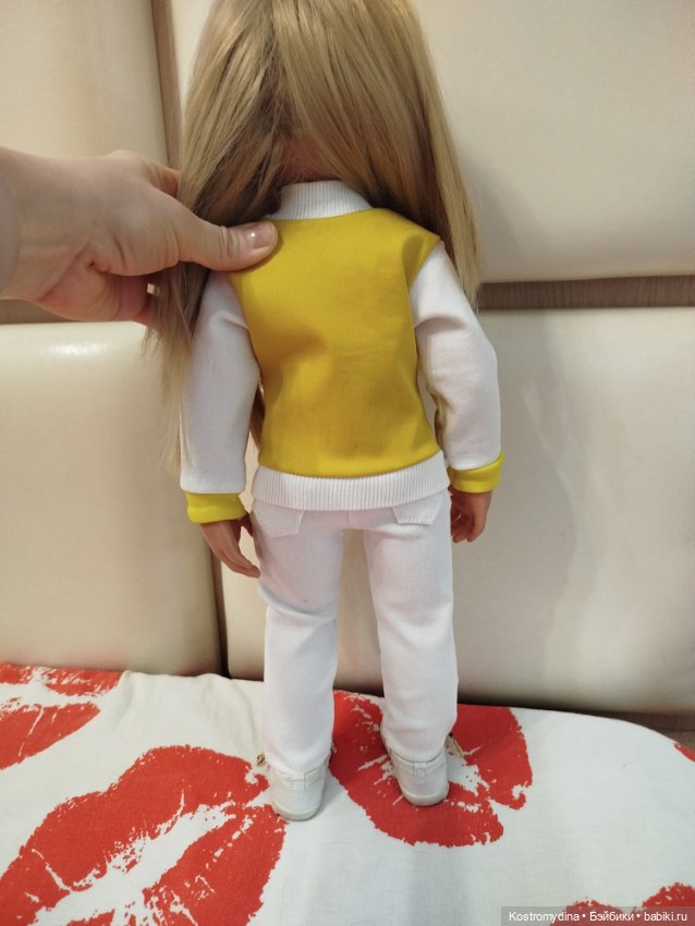 Куртка и джинсы для кукол готц (фото 3)