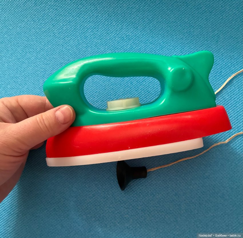 Утюг, плита, чайник — Посуда для кукол (фото 6)