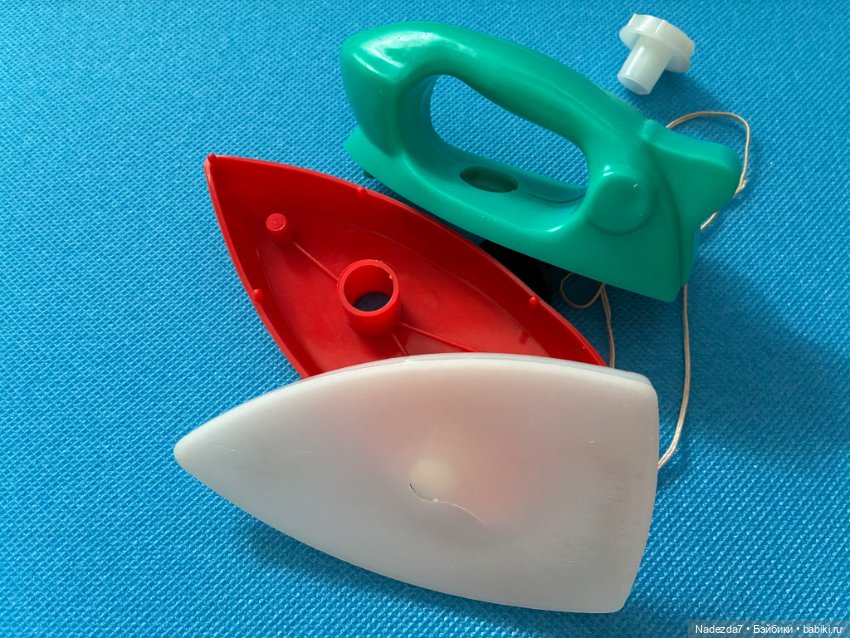 Утюг, плита, чайник — Посуда для кукол (фото 7)