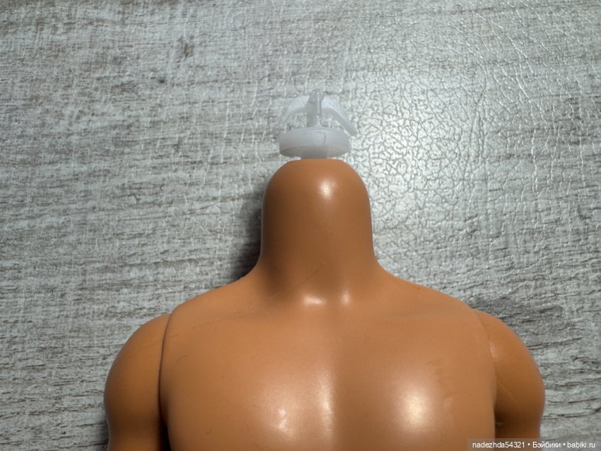 Тело Кена Райана Гослинга по фильму "Барби" (в розовой толстовке) (3) (фото 6)