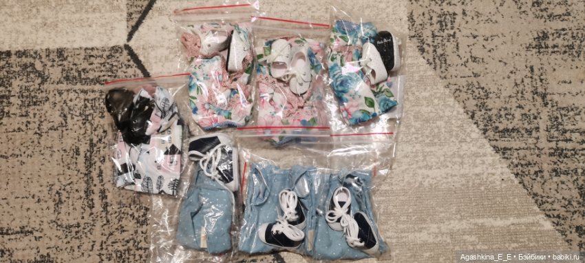 Аутфиты для кукол Paola Reina (фото 5)