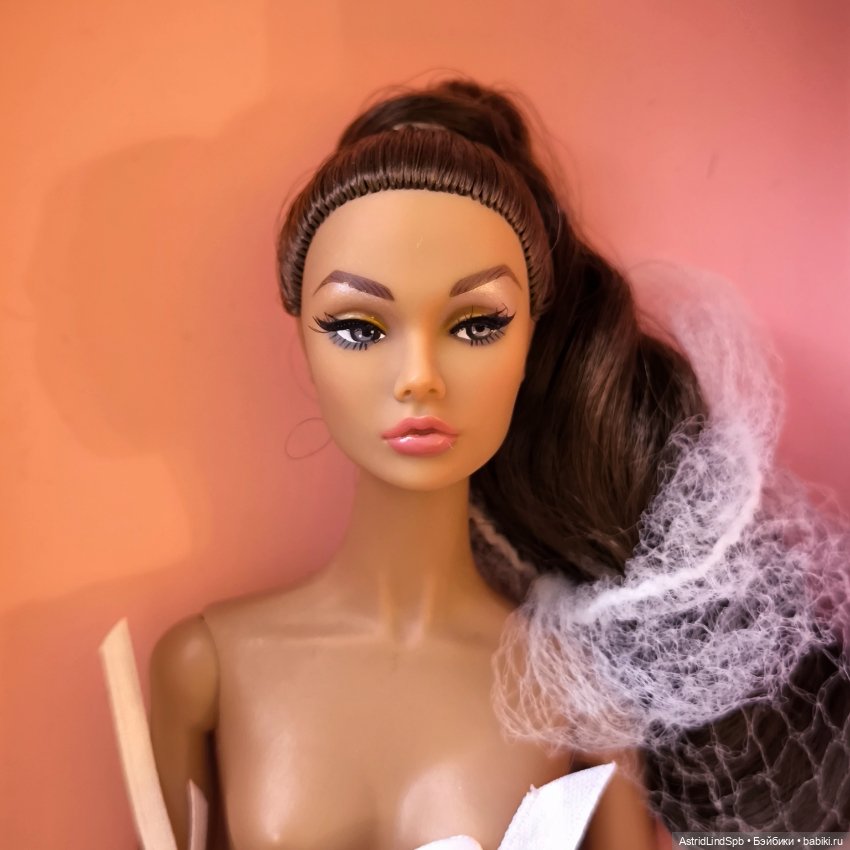 Poppy Parker Irresistible in India (фото 6)