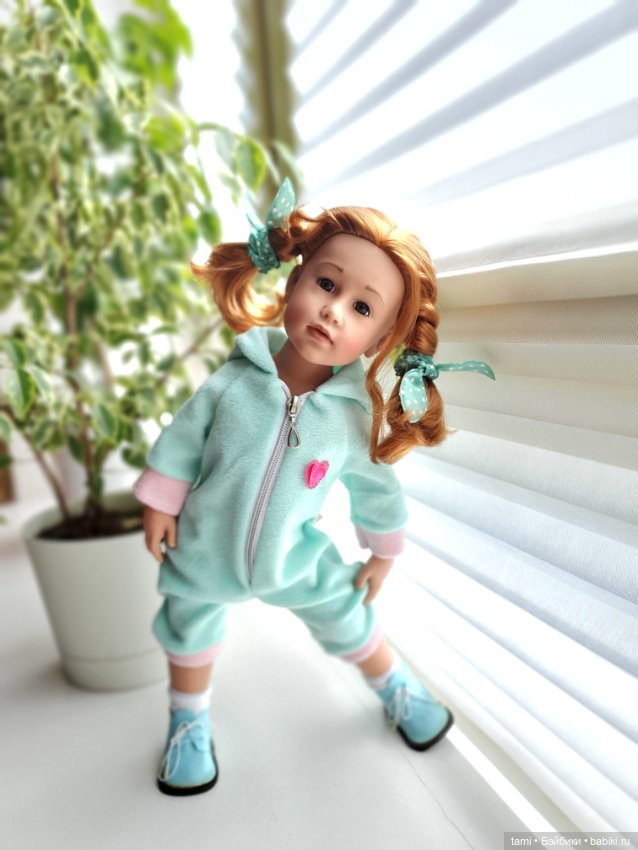 Редкая красотка София 2010 года (фото 5)