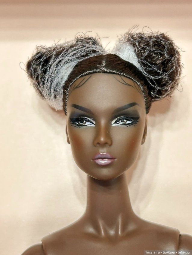 Продам THE NU CLASSIC LILITH BLAIR Integrity Toys (НЮД)