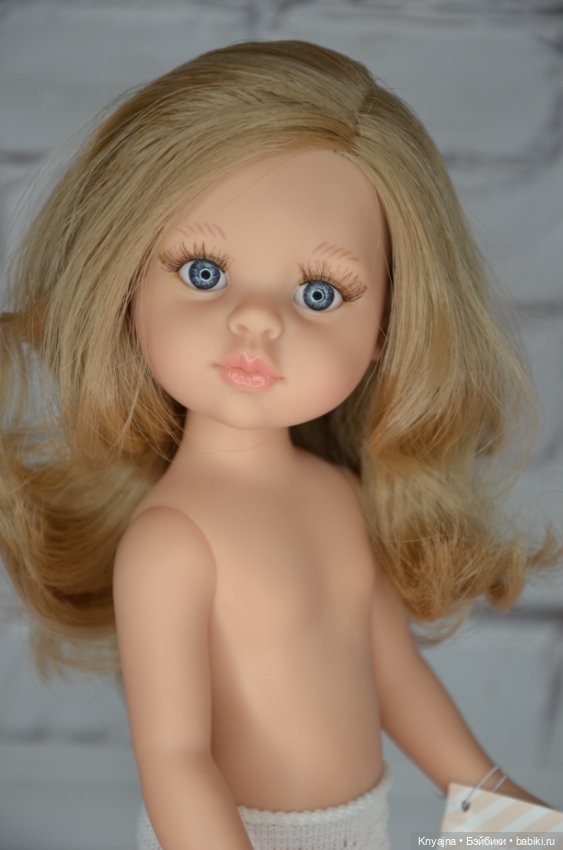 Карла с вьющимися волосами от Паола Рейна, 2024 год (фото 5)