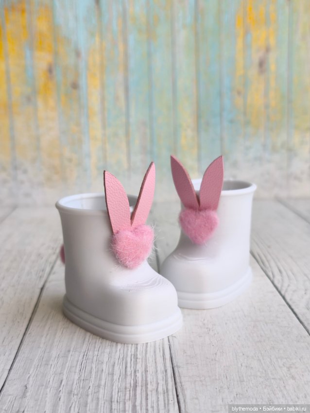 Пластиковые сапоги для куклы Мини Nines D'Onil MIA (Мия) 23 см (фото 6)