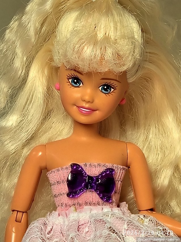 1997 Barbie Bicyclin’ Stacie