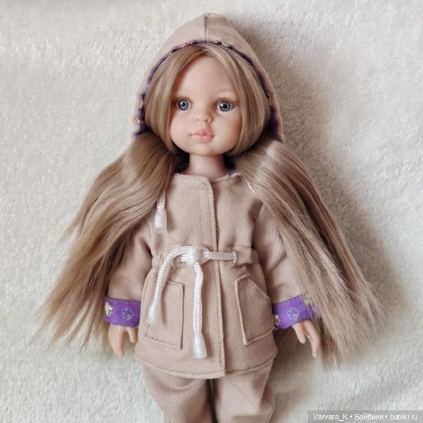 Куртка - парка бежевая для куклы Paola Reina, 32 см