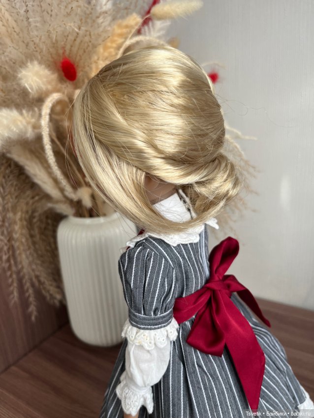 Фирменные парики Руби Ред (фото 2)