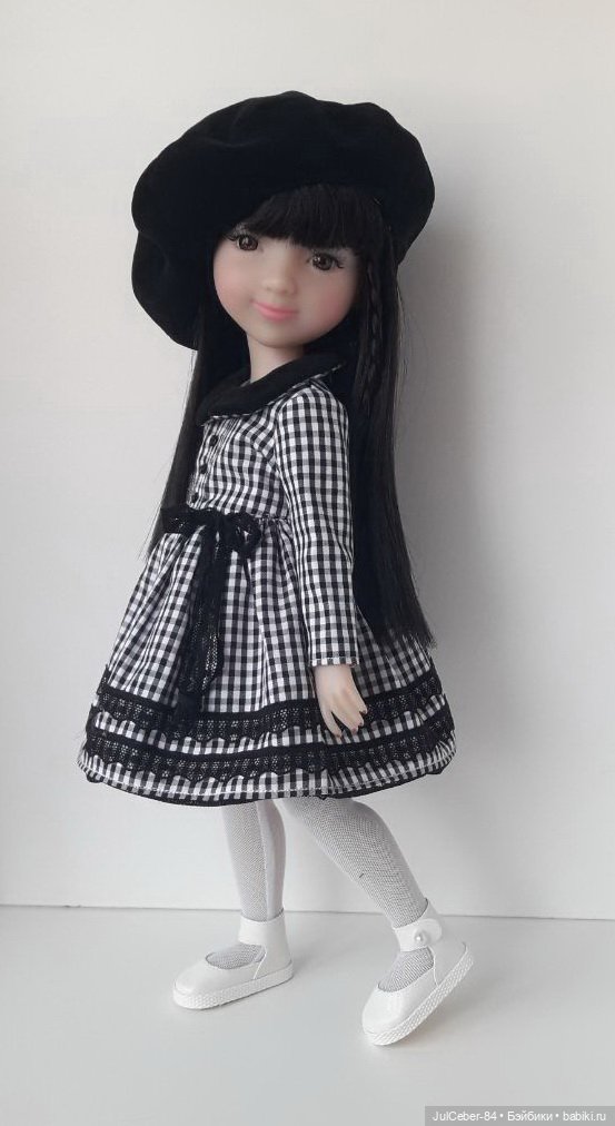 Платья для куколок Ruby Red 37cм (фото 4)