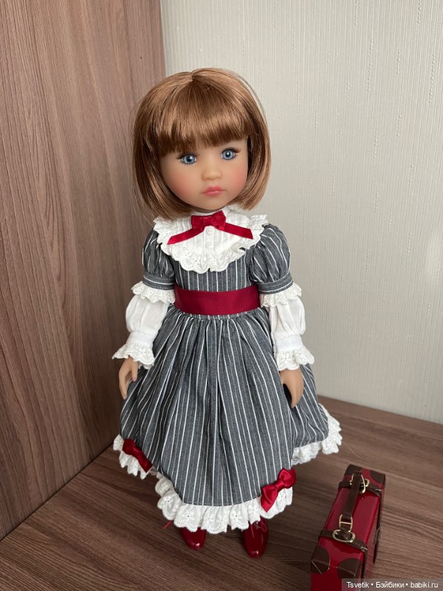 Аутфит и парики Катарины Руби Ред (фото 3)