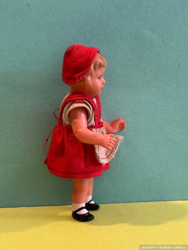 Целлулоидная куколка Minerva Красная Шапочка, высота 9 см (фото 5)