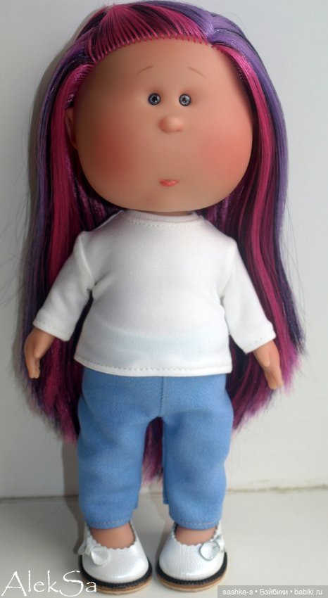 Миа Черничка 30 см — Игровые куклы