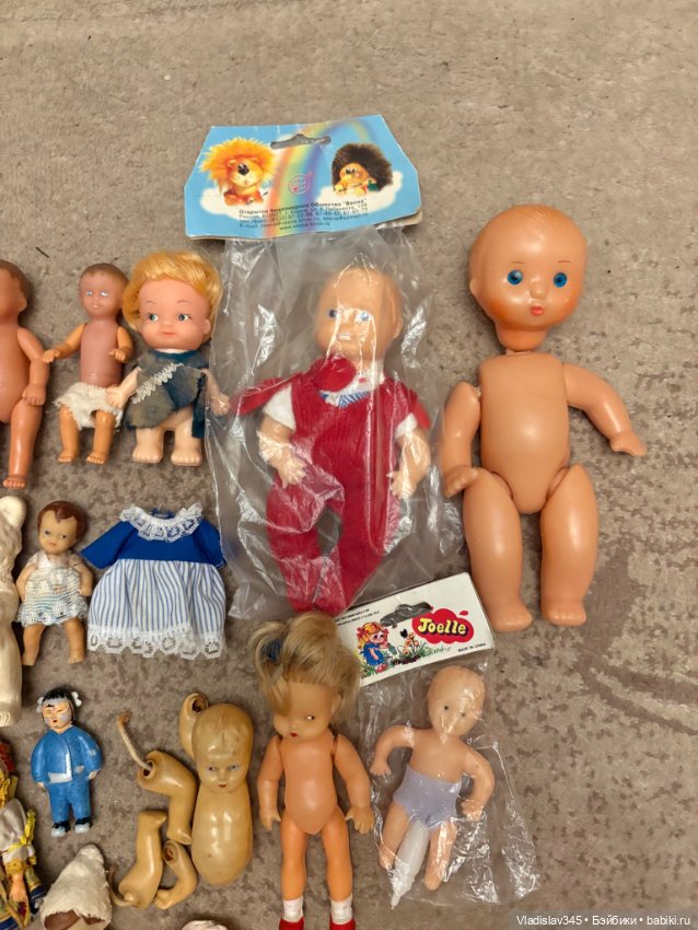 Небольшие винтажные куколки и пупсы (фото 5)