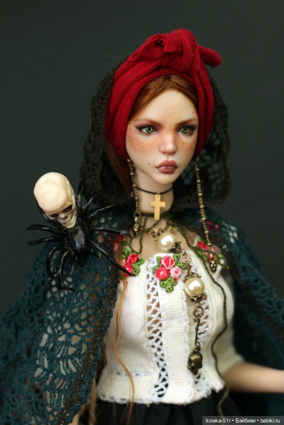 Авторская шарнирная кукла Молодая Яга