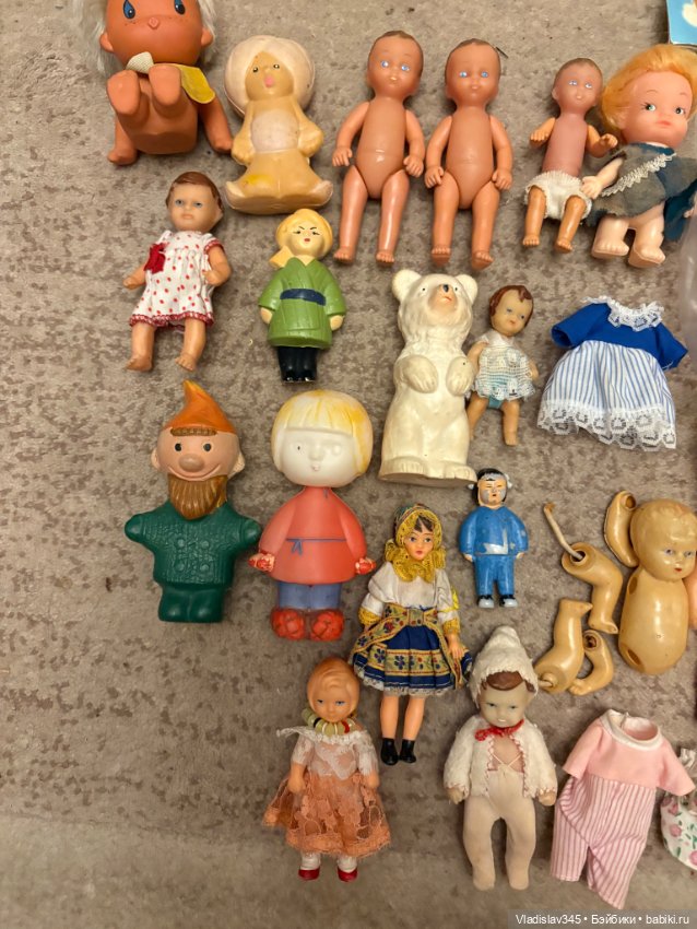 Небольшие винтажные куколки и пупсы (фото 2)