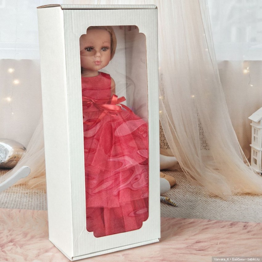 Кукла Llorens в красном бальном платье, прямые светлые волосы, ореховые глаза, 31 см (фото 2)