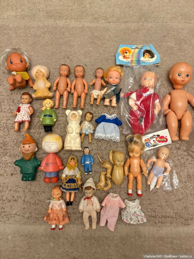 Небольшие винтажные куколки и пупсы (фото 8)