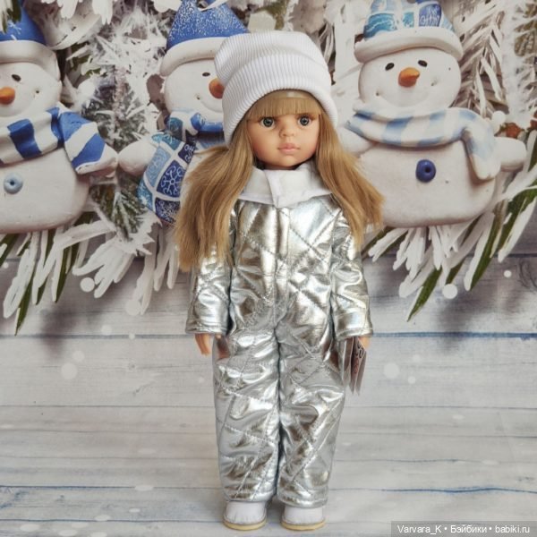 Комплект с комбинезоном для куклы "Подружка" Paola Reina, 32 см