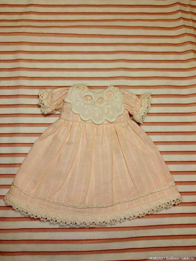 Платье на антикварную или винтажную куклу рост 20-22. см (фото 4)